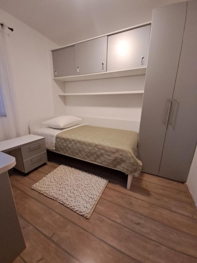 Apartment Mira Šibenik Exteriör bild