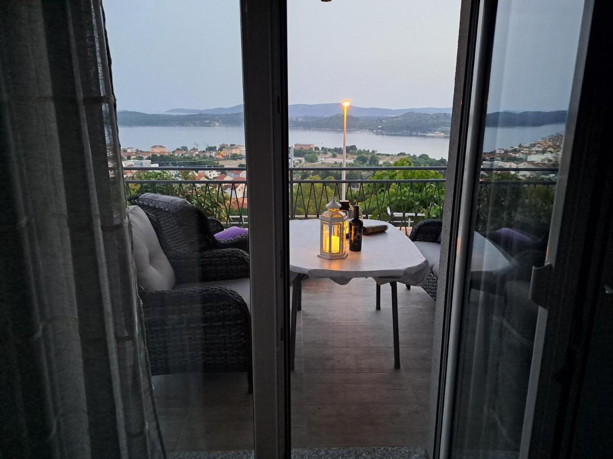 Apartment Mira Šibenik Exteriör bild